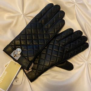 Michael Kors Leather Gloves Women’s